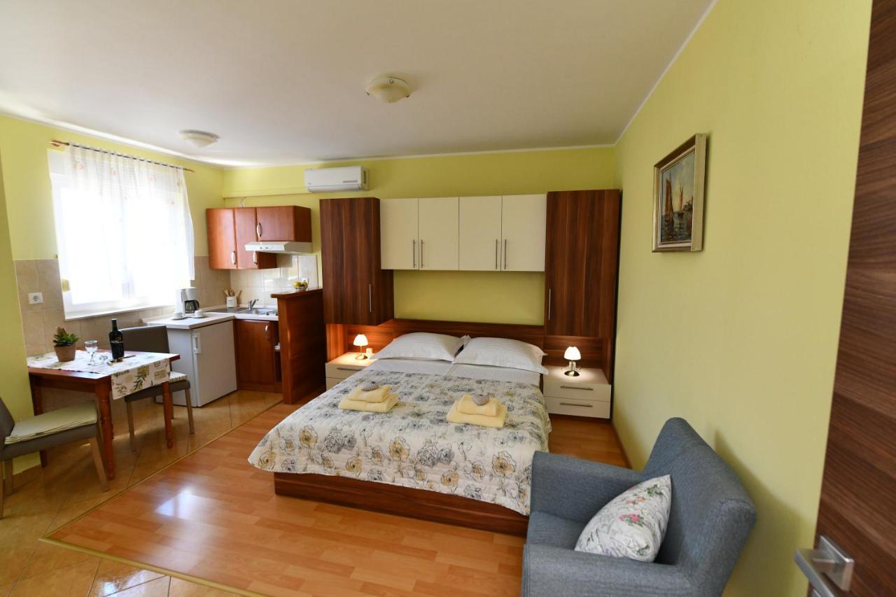 Apartments Villa Miranda Vodice Zewnętrze zdjęcie
