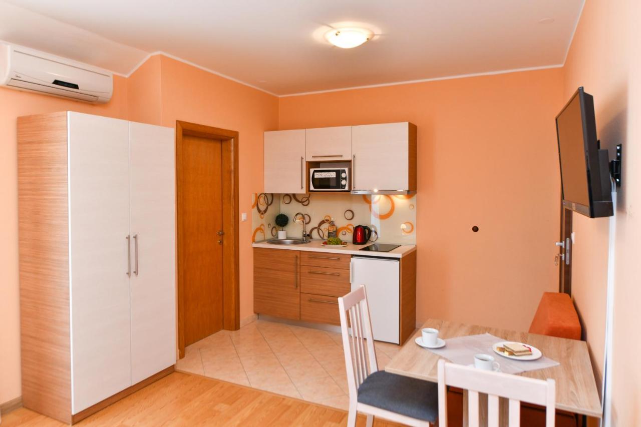 Apartments Villa Miranda Vodice Zewnętrze zdjęcie