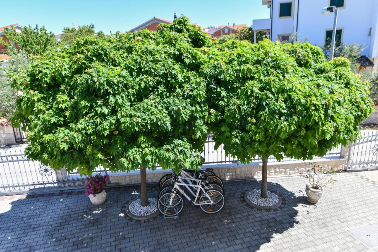 Apartments Villa Miranda Vodice Zewnętrze zdjęcie