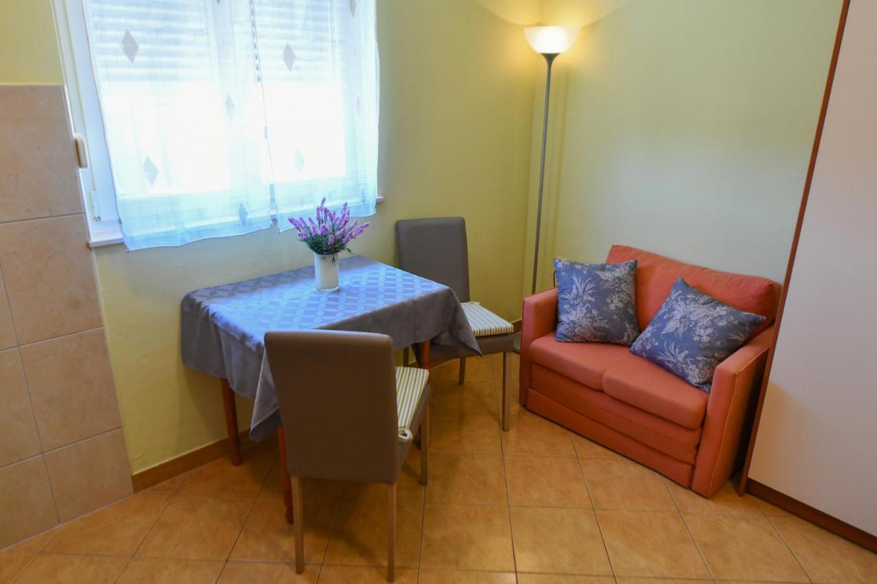Apartments Villa Miranda Vodice Zewnętrze zdjęcie
